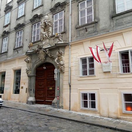 City Center Homes Vienna Exterior photo