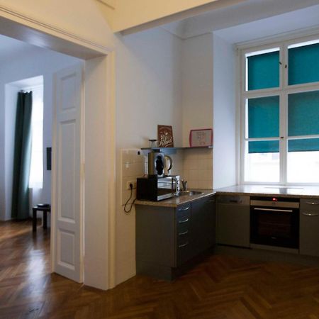 City Center Homes Vienna Exterior photo
