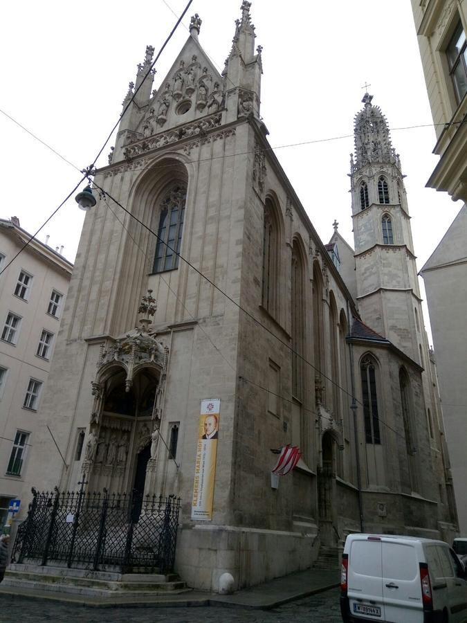 City Center Homes Vienna Exterior photo