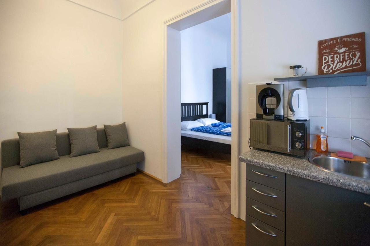 City Center Homes Vienna Exterior photo